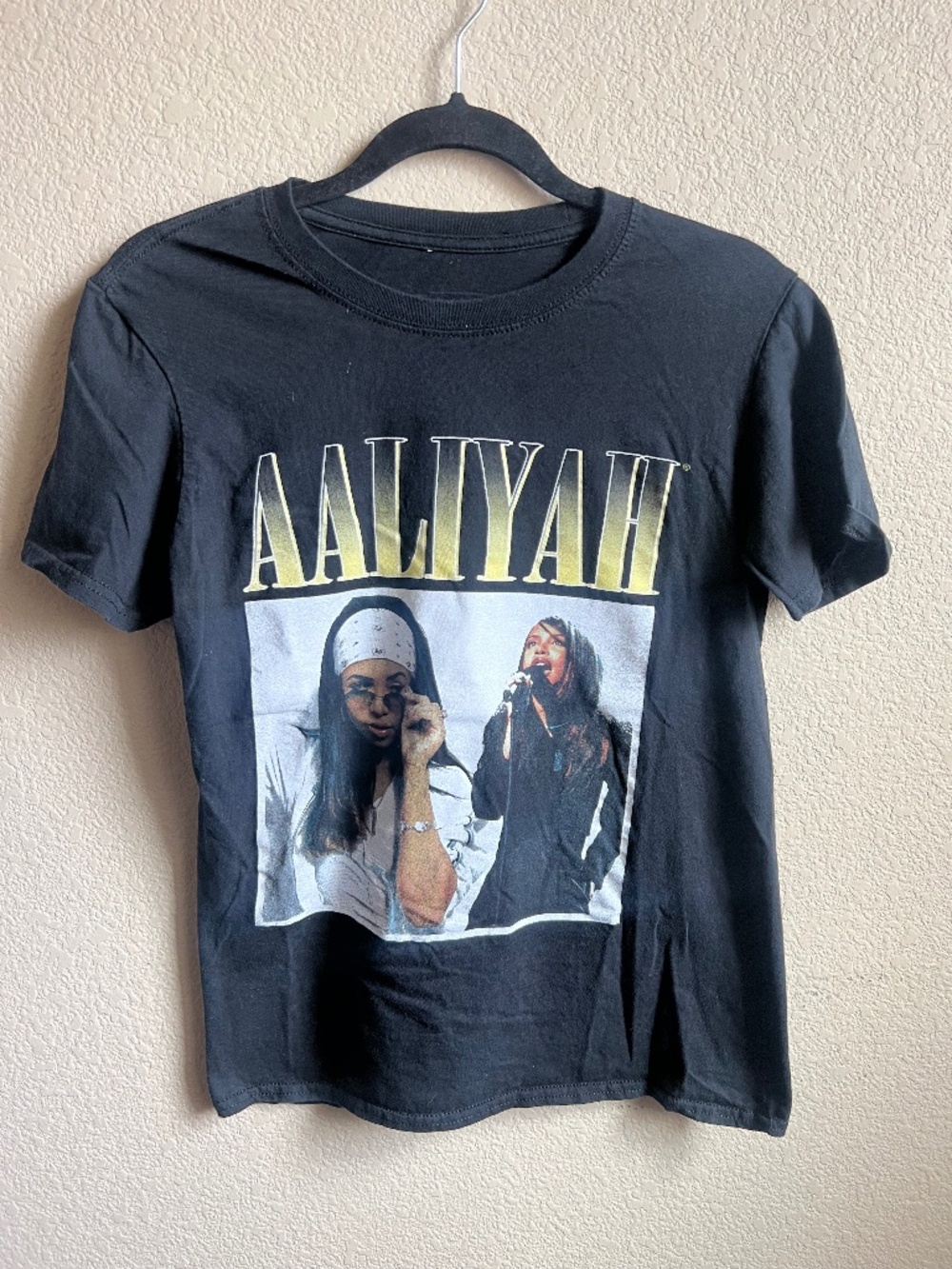 Women's Aaliyah Boyfriend Short Sleeve Graphic T-Shirt